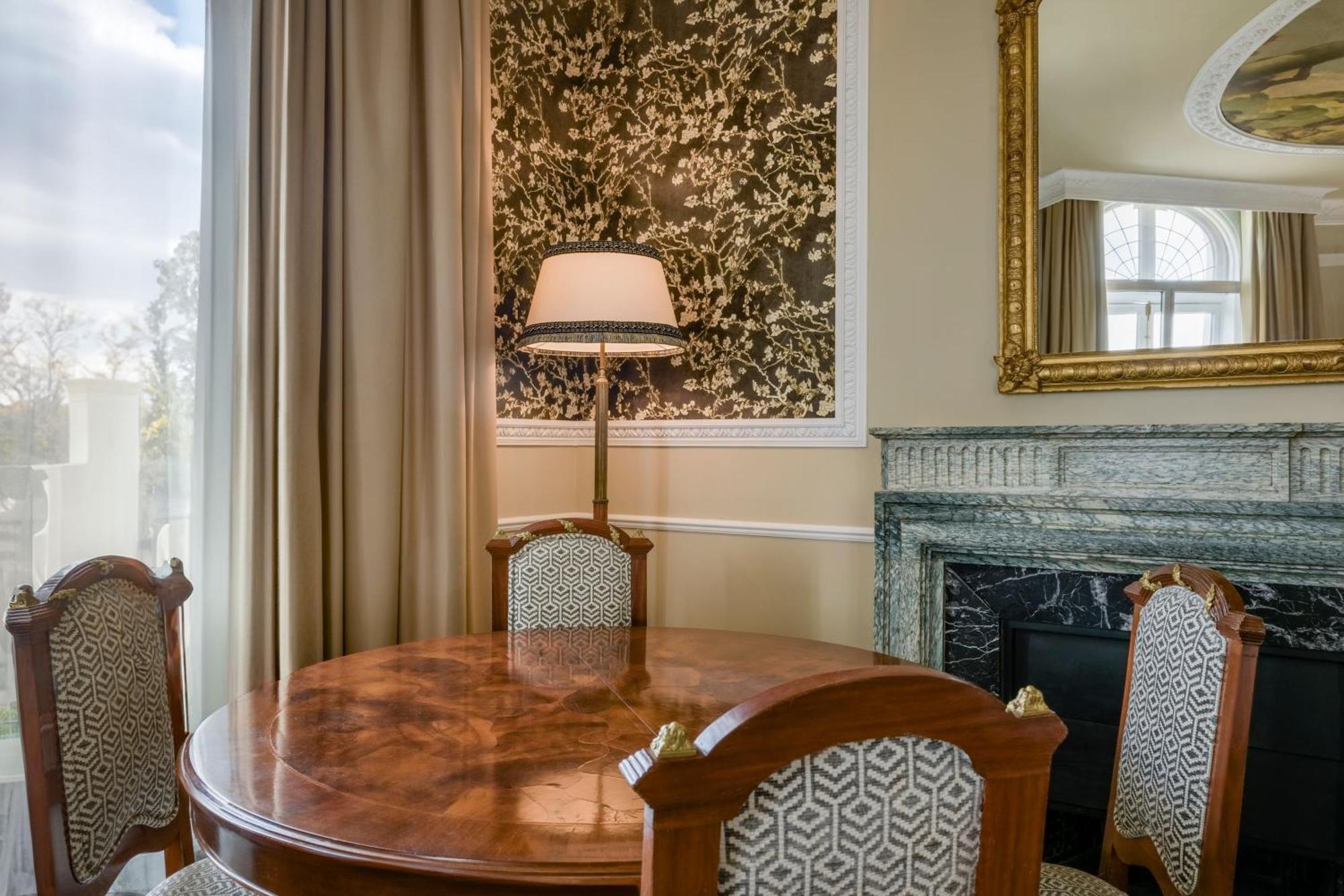 Hotel Palacio Del Retiro, Autograph Collection Madrid Buitenkant foto